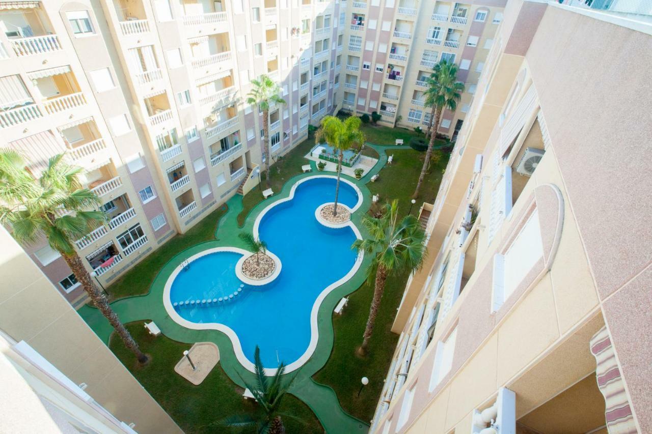 Apartment On San Julian Torrevieja Exterior foto